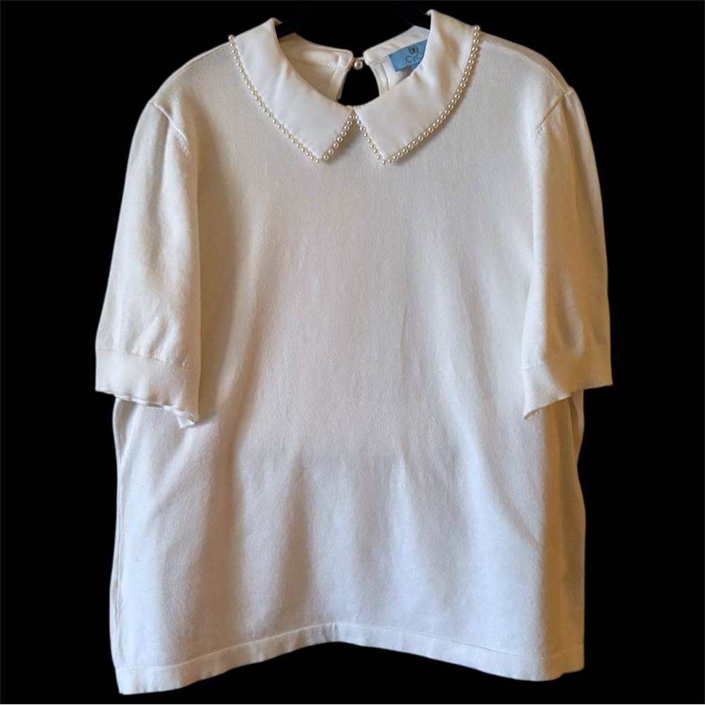 CeCe White Sweater with Pearl Collar EUC